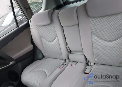 2006 Toyota Rav4 from USA, damaged, VIN JTMBD33V765045471